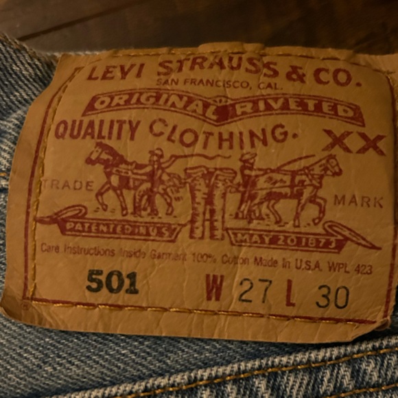 Levi's 501 Vintage Made in the USA Straight Leg Jeans Y2K (VINTAGE size 27) - Picture 2 of 14
